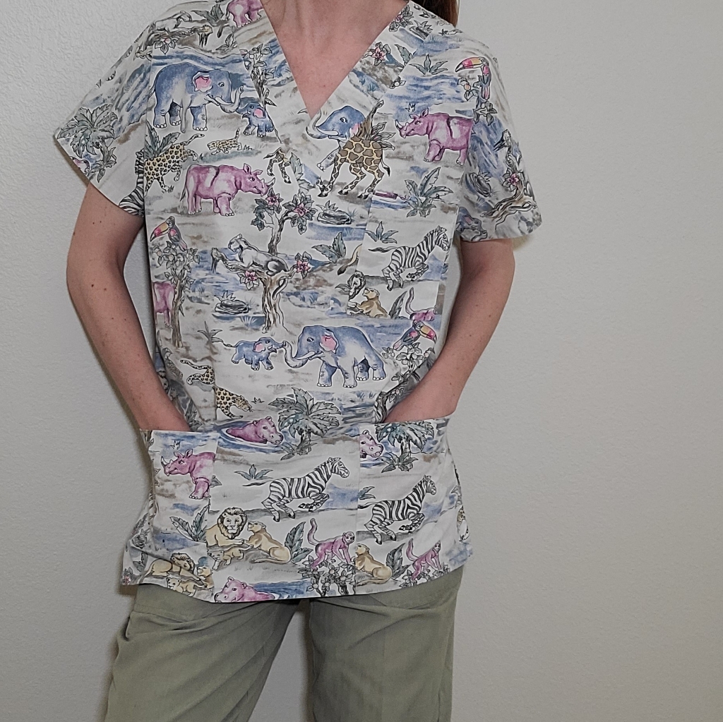 Vintage Safari Scrub V-Neck Top Animals